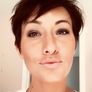 Meet your Posher, Markie